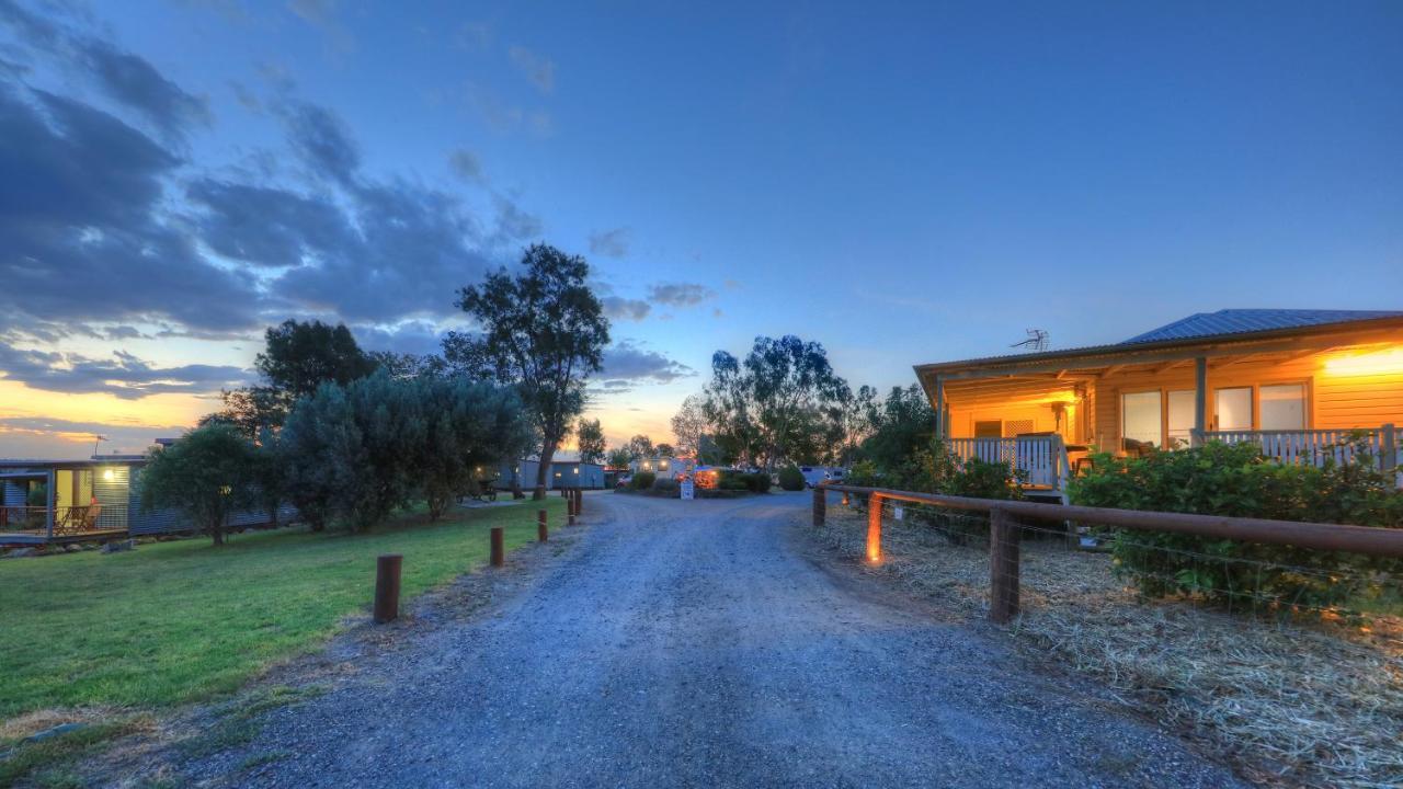 Killarney View Cabins And Caravan Park Bagian luar foto